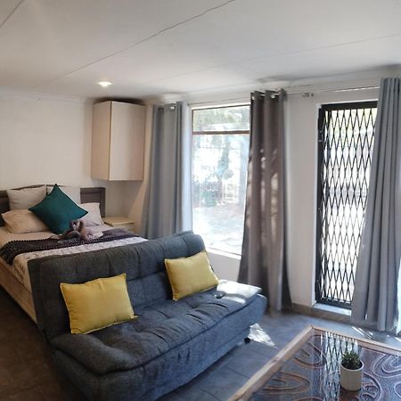 Atterbury Self Catering Studios Pretoria-Noord Exteriér fotografie